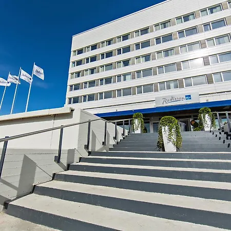 Radisson Blu Hotel, Szálloda 4*
