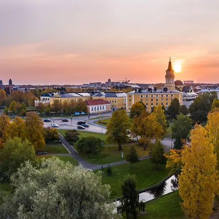 Radisson Blu Hotel, Szálloda 4*