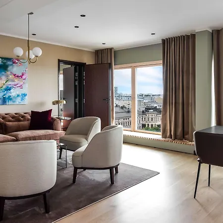 Radisson Blu Hotel, Όουλου