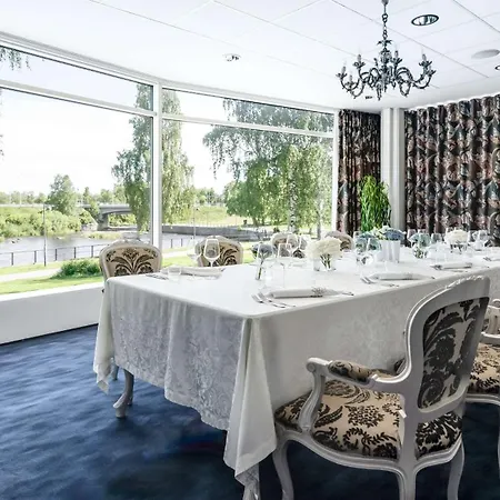 Ξενοδοχείο Radisson Blu Hotel,