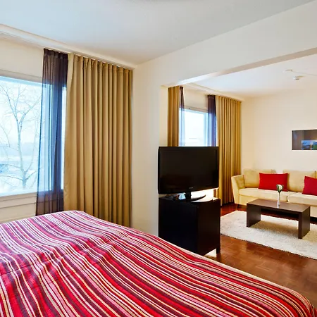 Radisson Blu Hotel, 4*