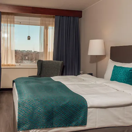 Radisson Blu Hotel, 4* Oulu