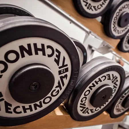 Radisson Blu Hotel, Hotel