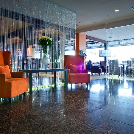 Radisson Blu Hotel, 4* Oulu