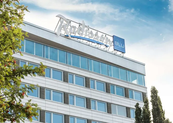 Radisson Blu Hotel, 4* Oulu