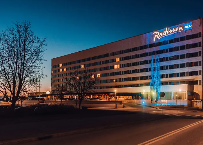 Radisson Blu Hotel, Hotel