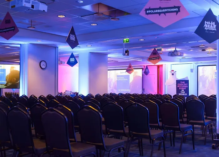 Radisson Blu Hotel, Hotell 4*